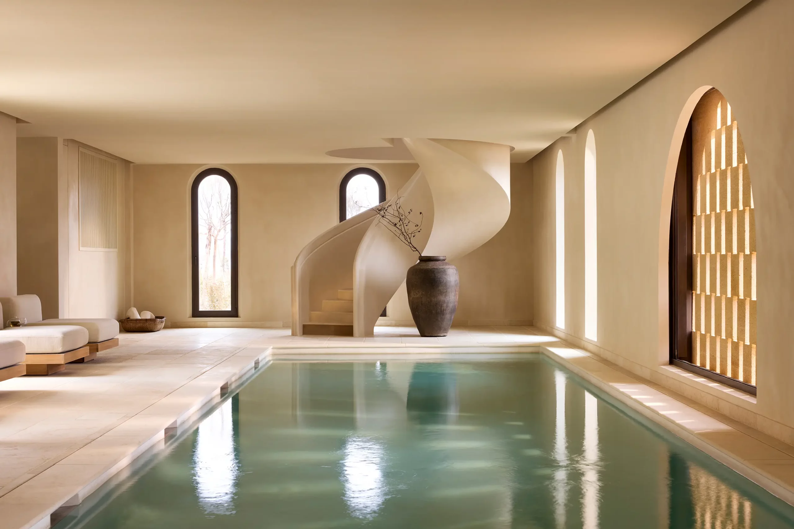 2026.04.28 - Zannier Île de Bendor - Centre de bien-être Resonance - Piscine intérieure - 01 - © DePasquale+Maffini pour Zannier Hotels