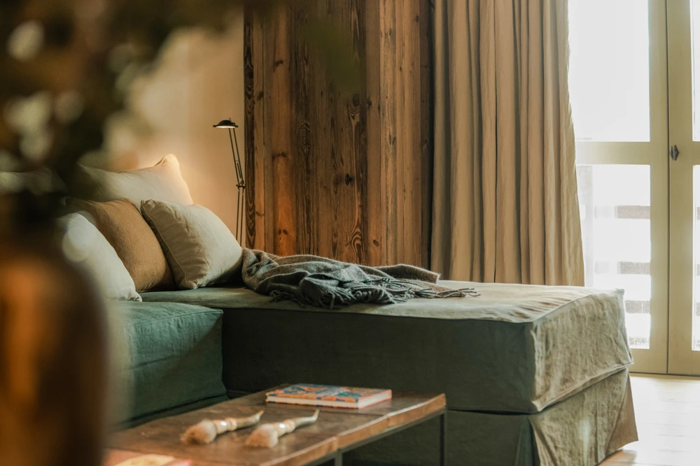 Zannier Le Chalet, Megève, France - Suite 3 avec coin salon
