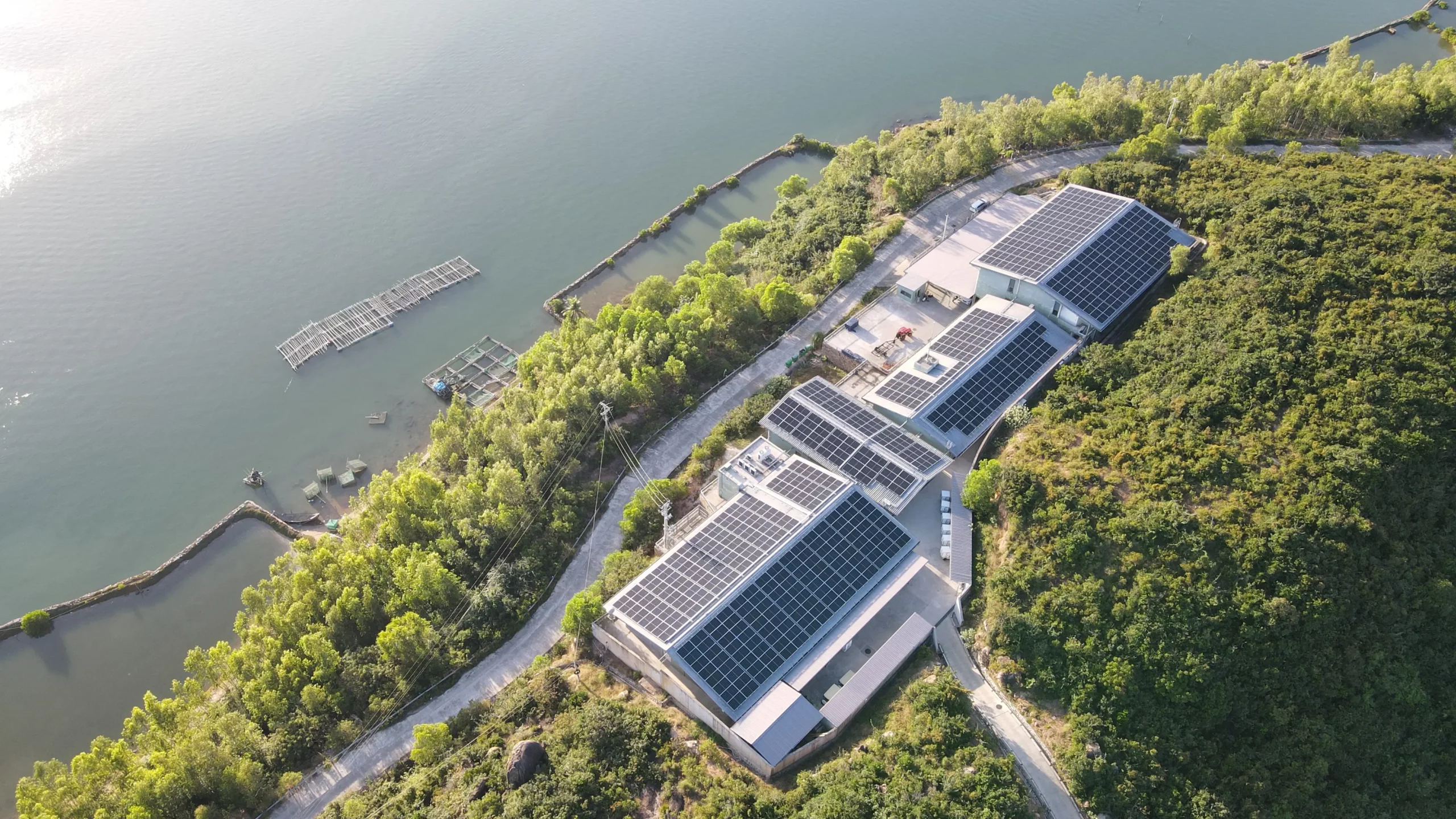 Zannier Bãi San Hô, Dak Lak, Vietnam - Solar Panels