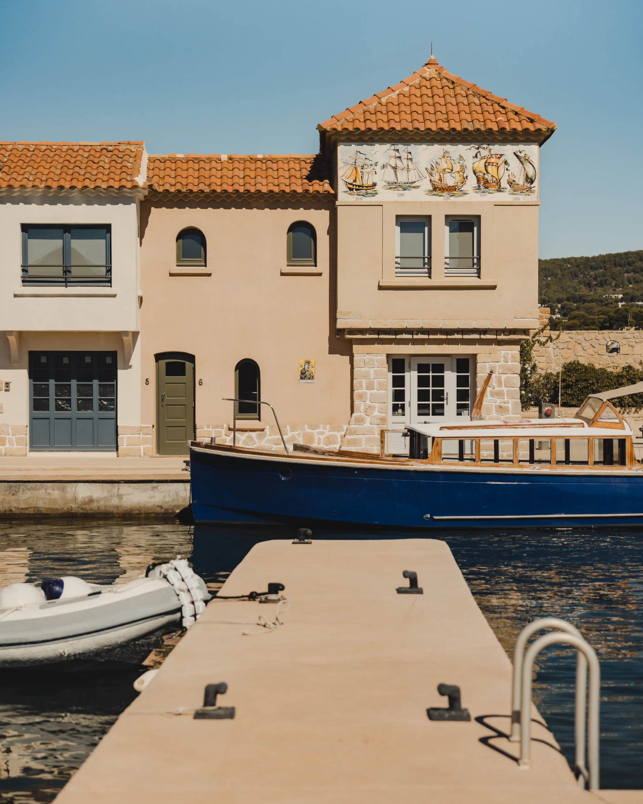 Zannier Île de Bendor, Bandol, France - exterior of property with boat and original artwork